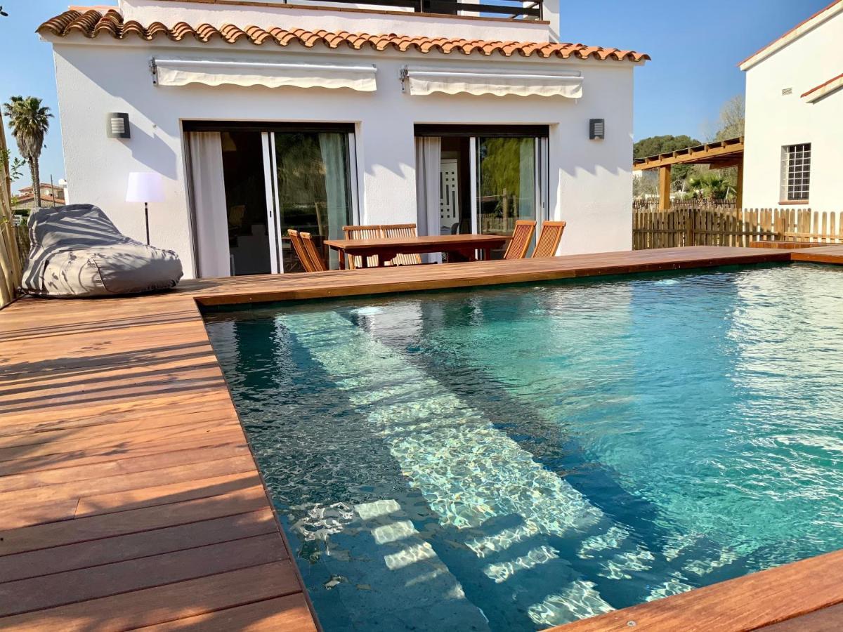 Villas Empuries, Garden & Private Pool 산트마르티 뎀푸리에스 외부 사진